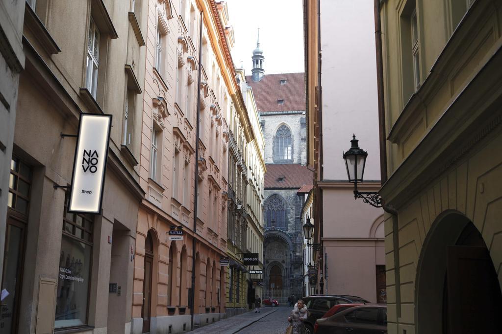 Old Town Apartments Tyn Прага Экстерьер фото